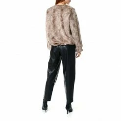 Faux Fur Jacket Heidi Beige By Aggi -Aggi Elegant Store jlvz6hfofyau8sptl1nt