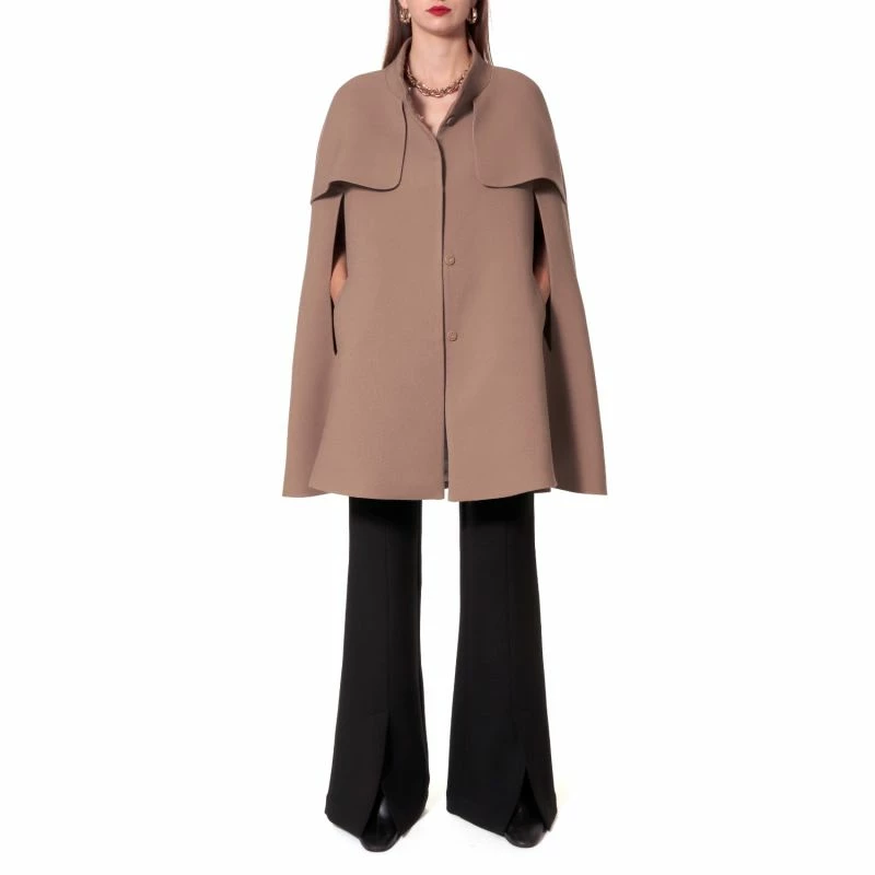 Donna Natural Cape By Aggi 5 Donna Natural Cape By Aggi - Image 3