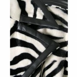 Maxine Monochrome Coat By Aggi -Aggi Elegant Store rzaxxemfbrn6mkwagfkw