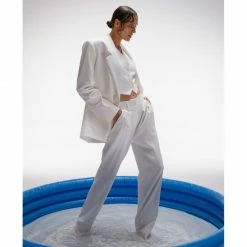 Uma Aesthetic White Vest By Aggi -Aggi Elegant Store tfp7q6nzygcne2wfyf87