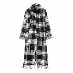 Mischa Domino Coat By Aggi